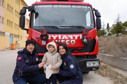 Minik Ömer 'Ateş Savaşçısı' oldu